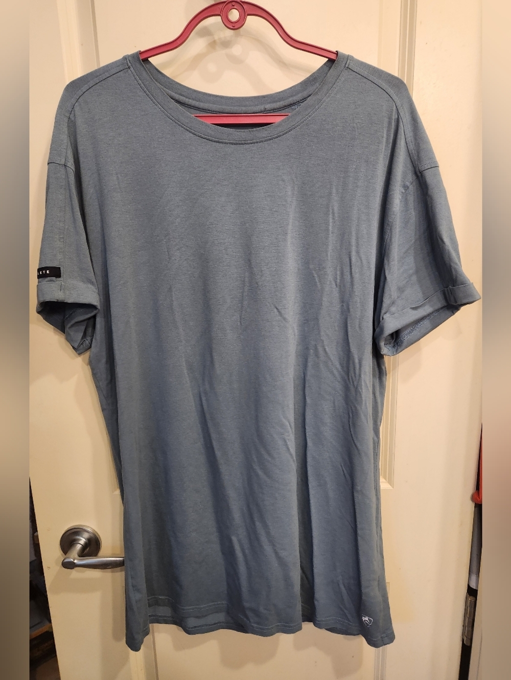 Alphalete Men's Dusty Blue Crewneck Short Sleeve Tee